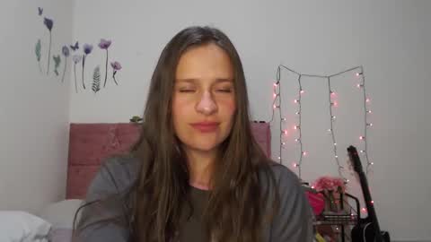 serenity_crystal online show from January 2025 11:45:02 PM