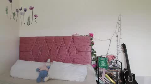 serenity_crystal online show from January 2025 06:14:01 PM