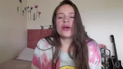 serenity_crystal online show from February 2025 04:11:01 PM