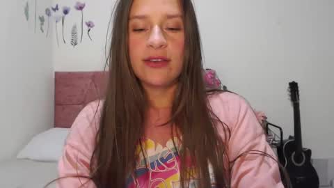 serenity_crystal online show from March 2025 11:16:02 PM