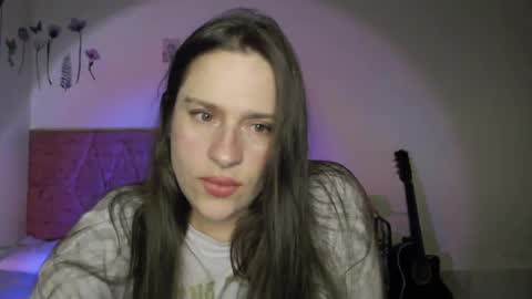 serenity_crystal online show from September 2025 12:34:01 AM