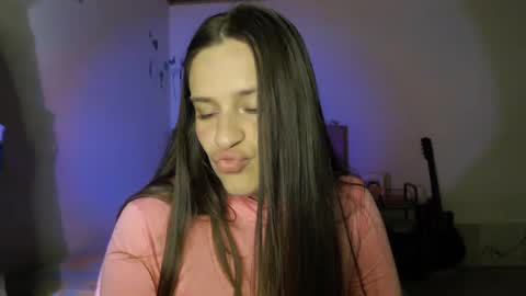 serenity_crystal online show from October 2025 11:47:02 PM