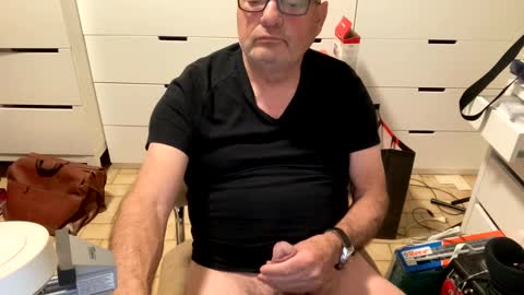 Snapshot of serge8413 chatting on December 2024 02:34:02 AM serge8413 online show from December 2024 02:34:02 AM