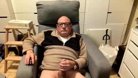 Snapshot of serge8413 chatting on February 2026 12:03:01 AM serge8413 online show from February 2026 12:03:01 AM