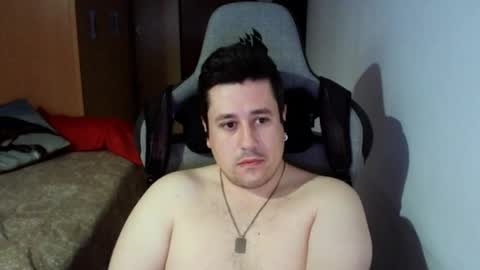 Snapshot of sergio95n chatting on March 2025 07:32:02 AM Pollos online show from March 2025 07:32:02 AM