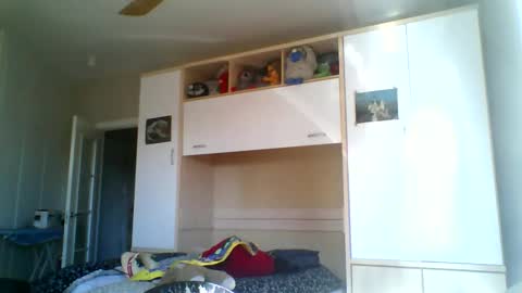 serrano49 online show from November 2025 11:56:02 AM