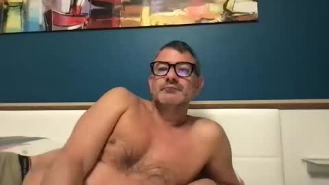 Snapshot of sesamechris92 chatting on September 2025 06:35:01 AM sesamechris92 online show from September 2025 06:35:01 AM