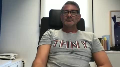 Snapshot of sesamechris92 chatting on September 2025 04:29:02 PM sesamechris92 online show from September 2025 04:29:02 PM