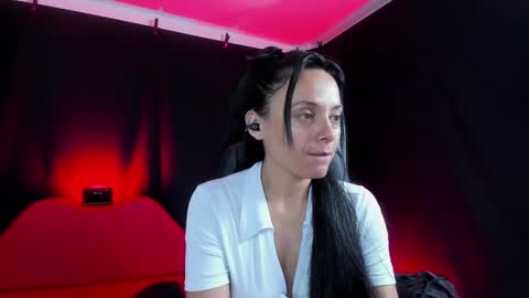 LUCERO online show from October 2025 03:16:02 AM