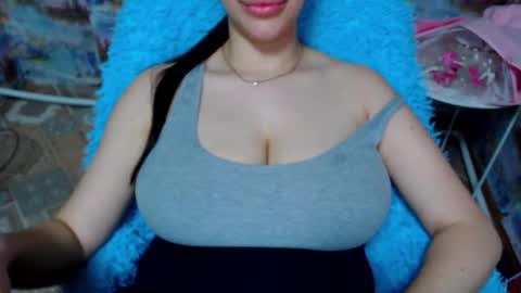 seu_cute online show from October 2025 08:04:01 PM