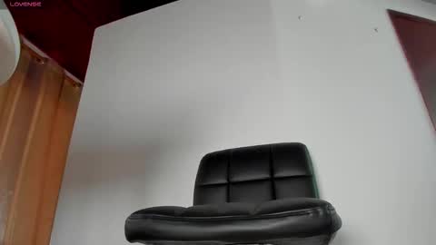 Snapshot of sex_brithany chatting on November 2025 04:39:02 PM brithany online show from November 2025 04:39:02 PM