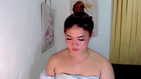 sex_lover26 online show from November 2025 03:12:02 PM