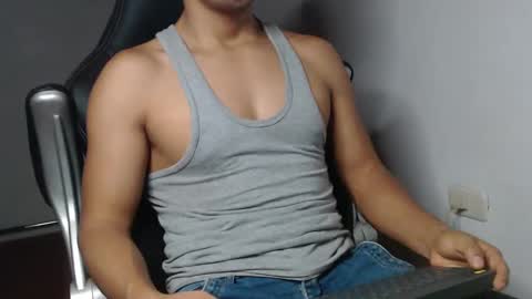 Snapshot of sexatlexx chatting on January 2025 02:14:01 AM arnold online show from January 2025 02:14:01 AM