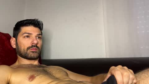 Lucenzo  online show from February 2026 09:19:02 AM