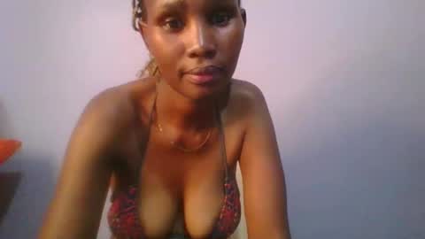 Snapshot of sexie_love chatting on March 2025 06:57:01 AM Nancy online show from March 2025 06:57:01 AM