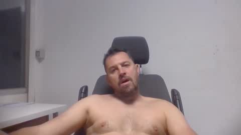 Snapshot of sexoatope79 chatting on September 2025 06:04:01 AM sexoatope79 online show from September 2025 06:04:01 AM