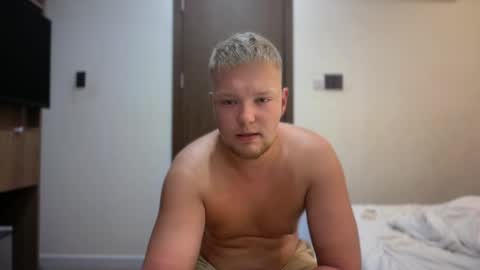 Snapshot of sexual_sbotage chatting on June 2026 04:55:01 PM Max Leman online show from June 2026 04:55:01 PM