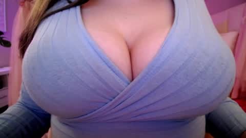 Princess online show from April 2026 04:10:02 AM