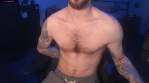 SiuL online show from November 2025 09:10:01 AM