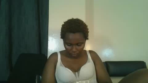 sexxy_amira online show from October 2025 07:29:02 PM