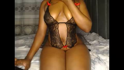 Snapshot of sexxy_bobo chatting on September 2025 03:10:02 AM sexxy bobo online show from September 2025 03:10:02 AM