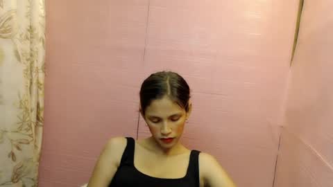 Snapshot of sexxy_dahlia chatting on April 2026 02:56:01 PM Dahlia online show from April 2026 02:56:01 PM