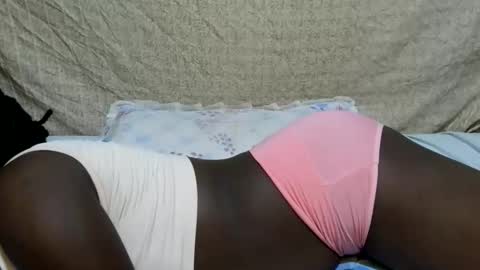 Snapshot of sexxy_maya1 chatting on June 2026 06:57:01 PM sexxy_maya1 online show from June 2026 06:57:01 PM