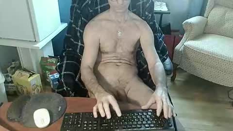 Snapshot of sexy0062 chatting on April 2026 12:29:02 PM sexy0062 online show from April 2026 12:29:02 PM