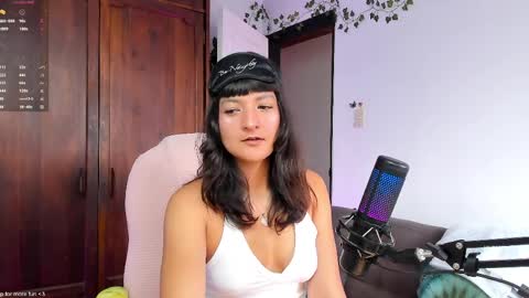 sexy__emma online show from March 2026 08:31:01 PM