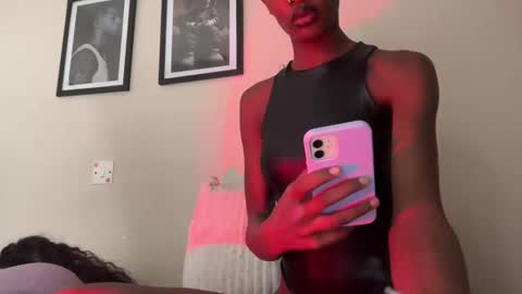 sexy_aluna online show from September 2025 10:59:02 PM