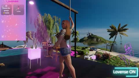 Snapshot of sexy_ambarr chatting on November 2025 10:42:02 PM Ambar online show from November 2025 10:42:02 PM