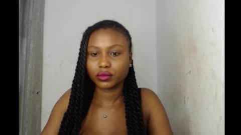 Snapshot of sexy_badgirl2 chatting on September 2025 06:40:02 AM Sexy blackgirl2 online show from September 2025 06:40:02 AM