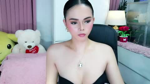 Snapshot of sexy_blairxx chatting on May 2026 01:35:01 AM blair online show from May 2026 01:35:01 AM