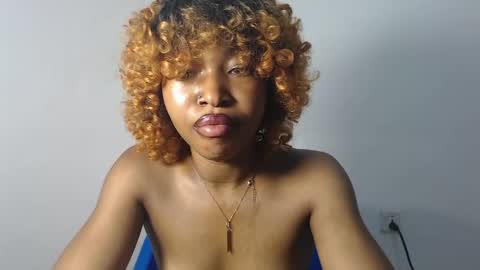 sexy_bluey247 online show from April 2026 02:28:01 AM