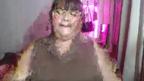 Snapshot of sexy_devotion chatting on April 2026 03:31:01 PM ALFREA online show from April 2026 03:31:01 PM