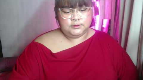 Snapshot of sexy_devotion chatting on April 2026 04:26:02 PM ALFREA online show from April 2026 04:26:02 PM