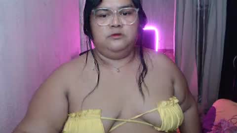Snapshot of sexy_devotion chatting on April 2026 10:16:02 AM ALFREA online show from April 2026 10:16:02 AM
