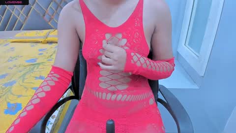 Snapshot of sexy_doll_1_ chatting on January 2025 05:07:02 AM Sexydoll online show from January 2025 05:07:02 AM