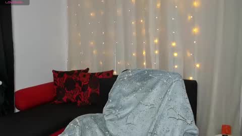 Snapshot of sexy_emeli chatting on February 2025 05:51:02 AM MY ONLYFANS page is back - online show from February 2025 05:51:02 AM