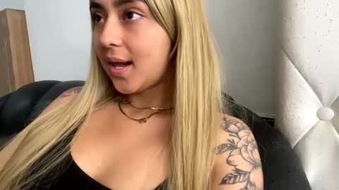 Antonella online show from February 2025 05:40:01 PM