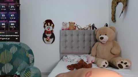 Snapshot of sexy_lia_latina chatting on February 2025 10:03:02 AM Celeste online show from February 2025 10:03:02 AM