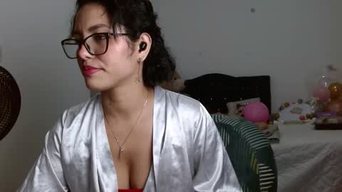 Snapshot of sexy_lia_latina chatting on February 2026 01:45:04 AM Celeste online show from February 2026 01:45:04 AM