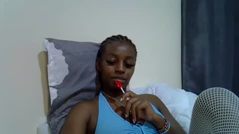 Snapshot of sexy_linda022 chatting on June 2026 12:15:01 AM Linda online show from June 2026 12:15:01 AM