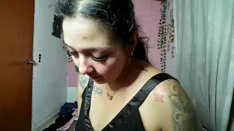 sexy lolas online show from December 2025 01:10:02 AM