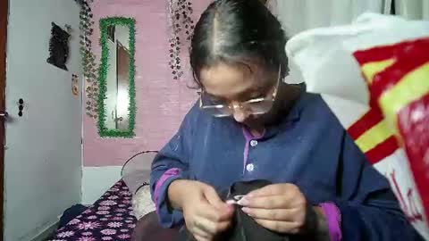 Snapshot of sexy_lolas chatting on June 2026 01:59:02 AM sexy lolas online show from June 2026 01:59:02 AM