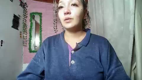 Snapshot of sexy_lolas chatting on June 2026 06:00:01 AM sexy lolas online show from June 2026 06:00:01 AM