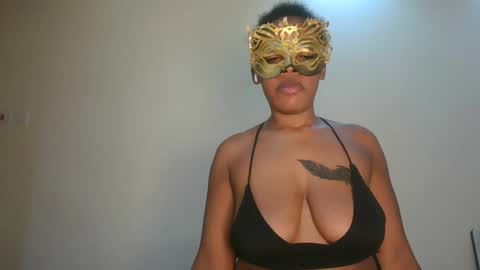 Snapshot of sexy_lyna chatting on June 2026 07:14:02 AM sexy_lyna online show from June 2026 07:14:02 AM