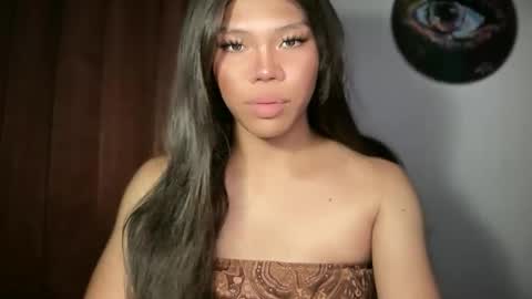 Snapshot of sexy_maevemorexxx chatting on May 2026 06:52:01 AM Nicole online show from May 2026 06:52:01 AM