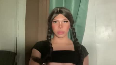 Snapshot of sexy_maevemorexxx chatting on May 2026 05:13:01 AM Nicole online show from May 2026 05:13:01 AM