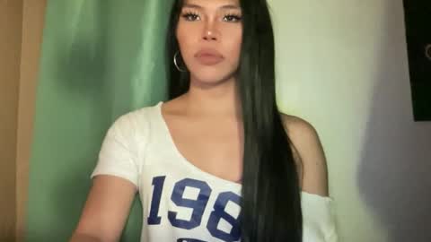 Snapshot of sexy_maevemorexxx chatting on May 2026 06:05:01 PM Nicole online show from May 2026 06:05:01 PM